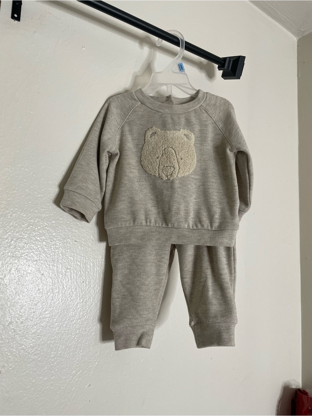 Max Studio 3-6M Neutral Beige Bear Sweatshirt & Joggers